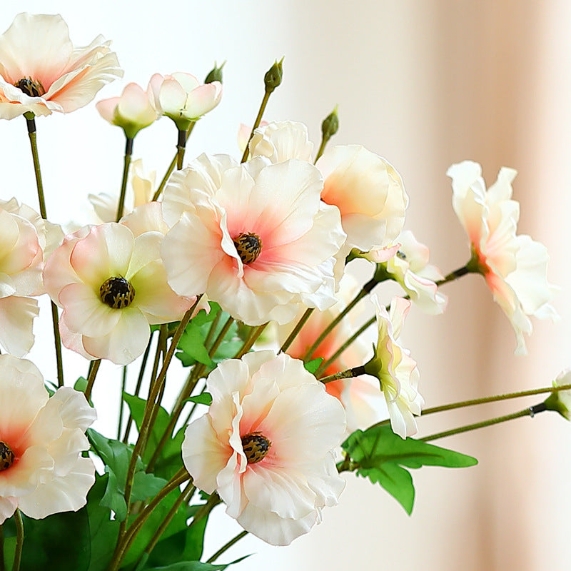 casual_iceland_poppy_table_decor