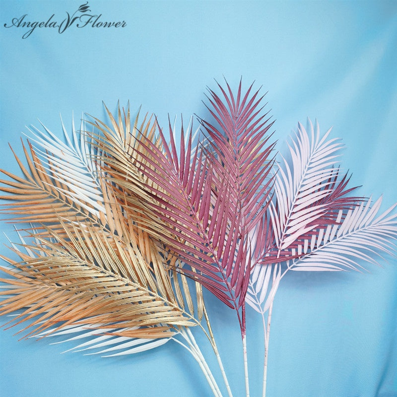golden_areca_leaf_table_centerpiece