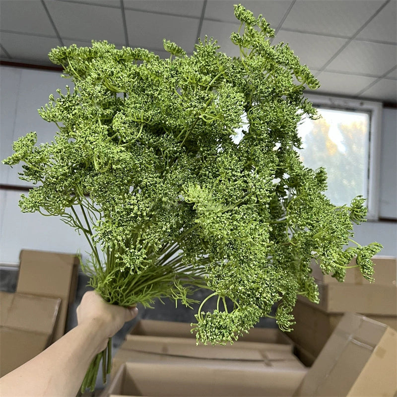 realistic-lace-flower-arrangement