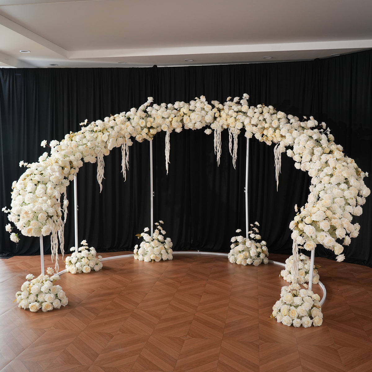 C curved arch for photo booth background wedding party