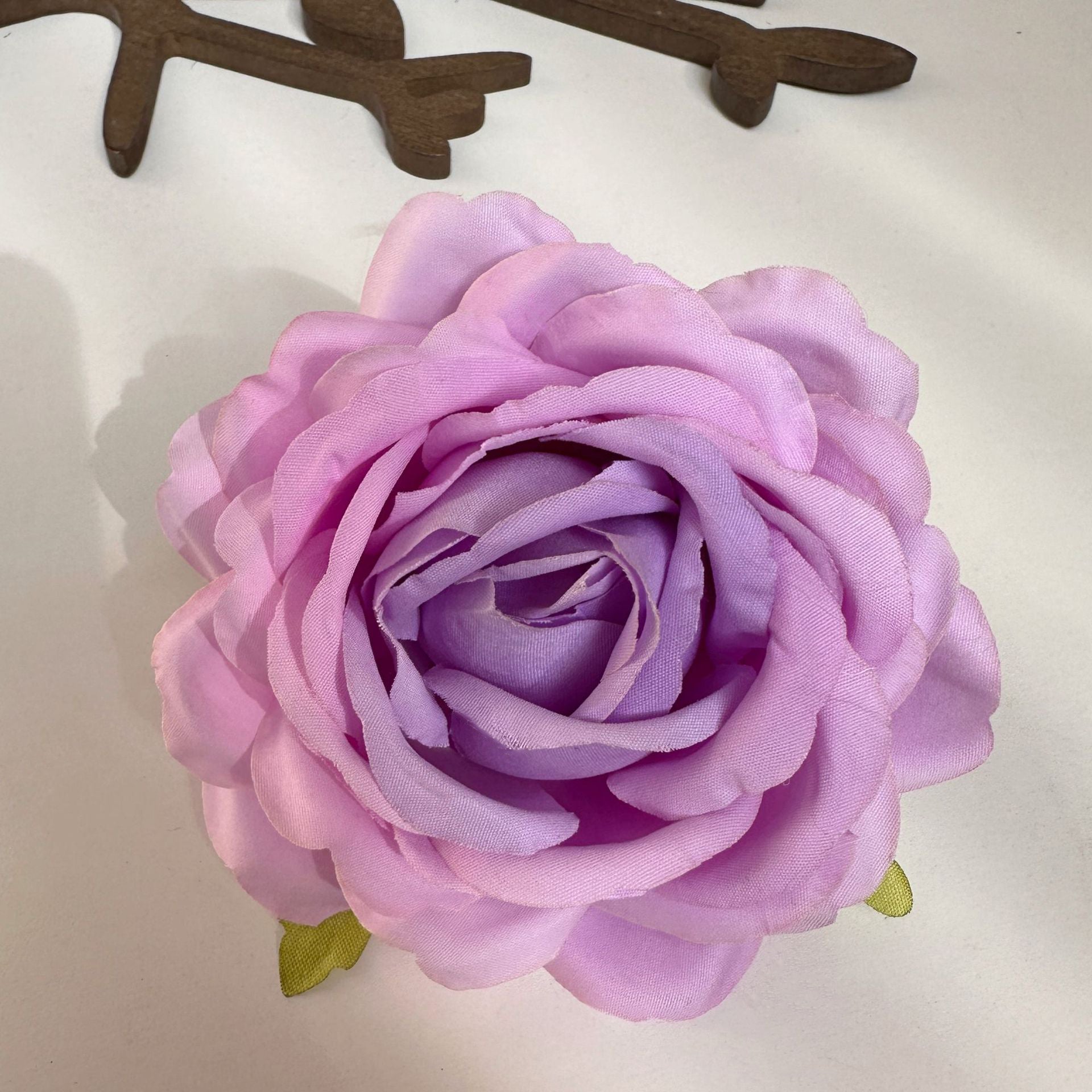 assorted-rose-flower-head-supplies