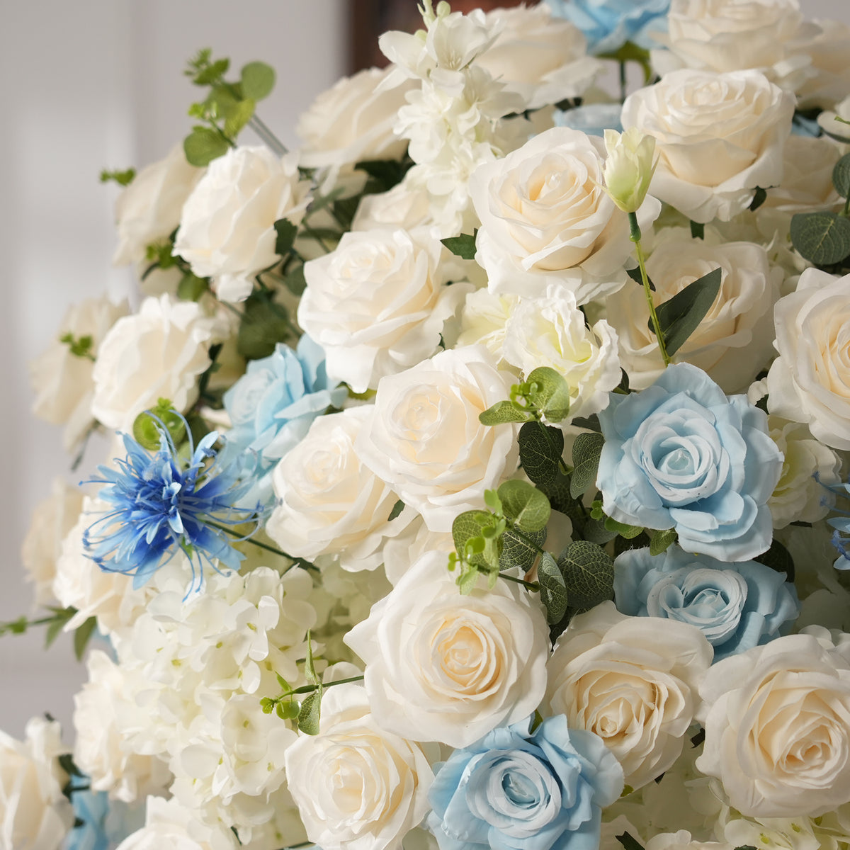 Luxury artificial table floral decor for wedding main table