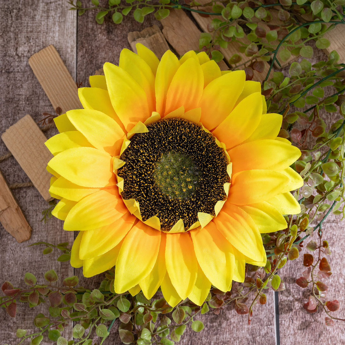 silk_texture_artificial_sunflower_detail