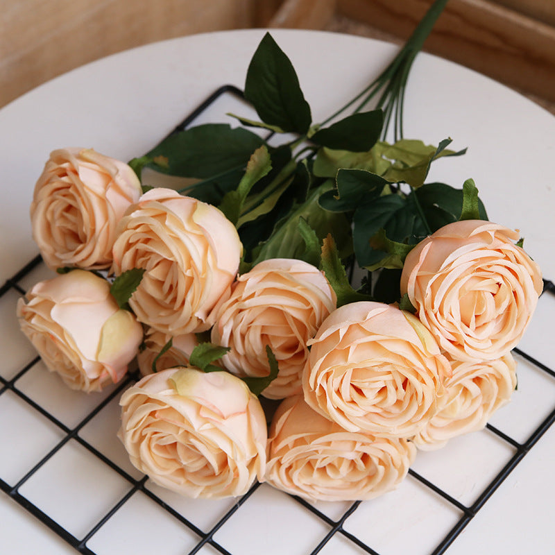 pastel_assortment_fake_rose_bouquet_shot