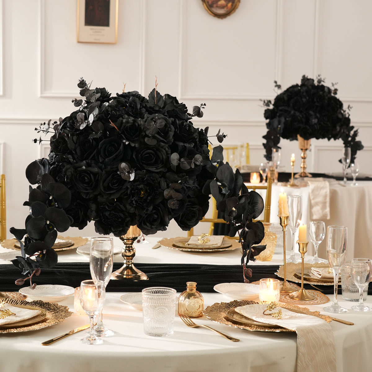 black_floral_arch_table_decor