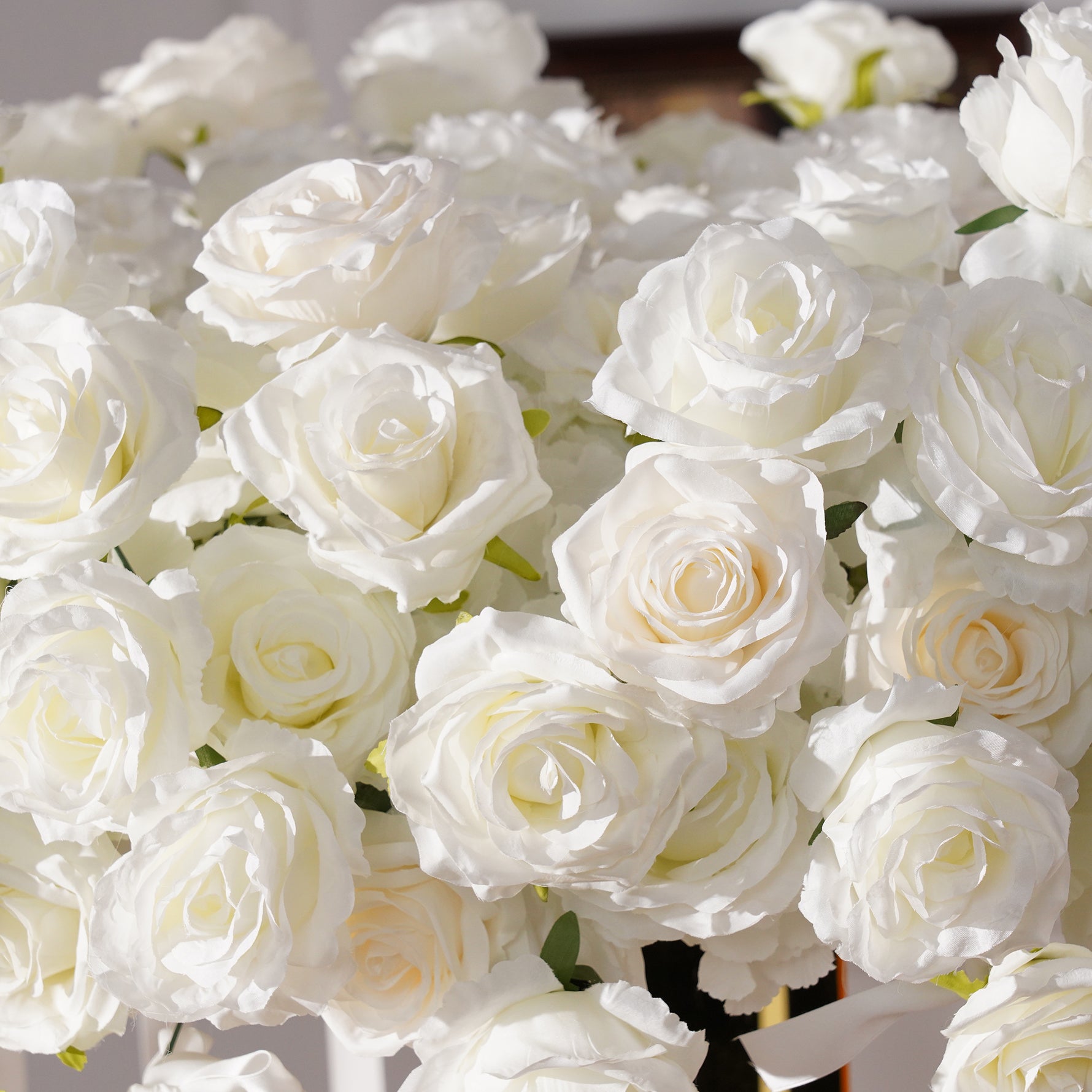 Ivory Silk Rose Table Arrangement for Elegant Wedding Decor