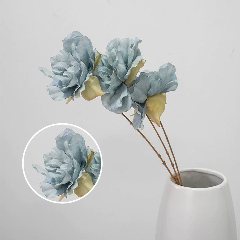 studio_shot_blush_peony_on_vase