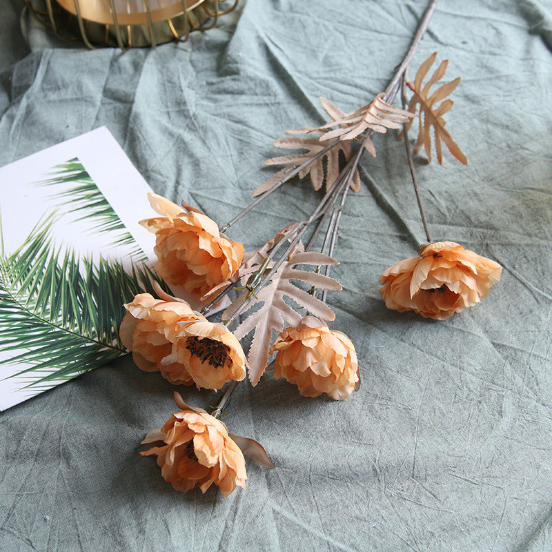 terracotta_fake_anemone_table_decoration