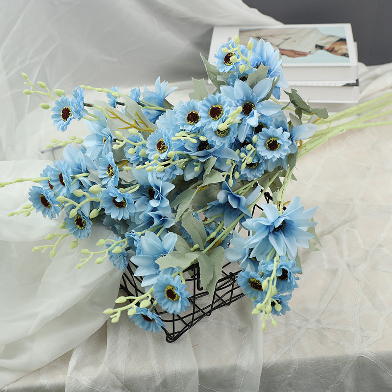 cool_blue_silk_daisy_basket_photo