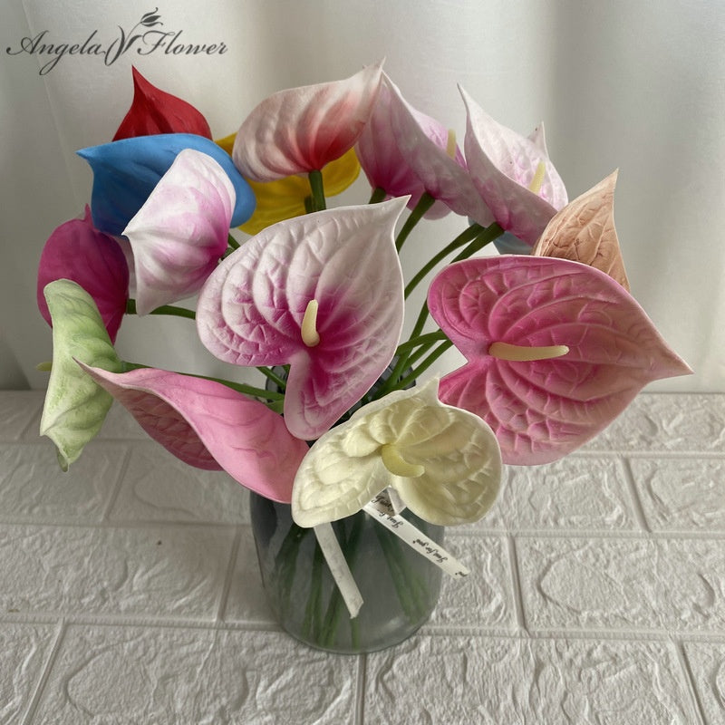 charcoal_black_silk_palm_bloom