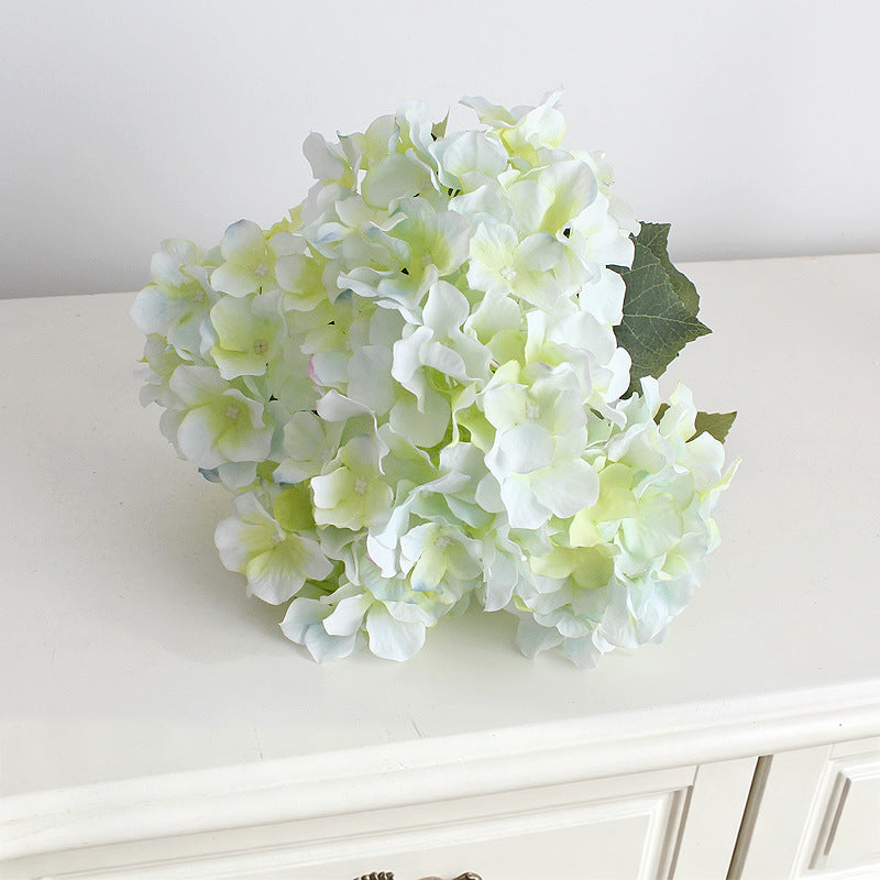 mauve_hydrangea_arrangement