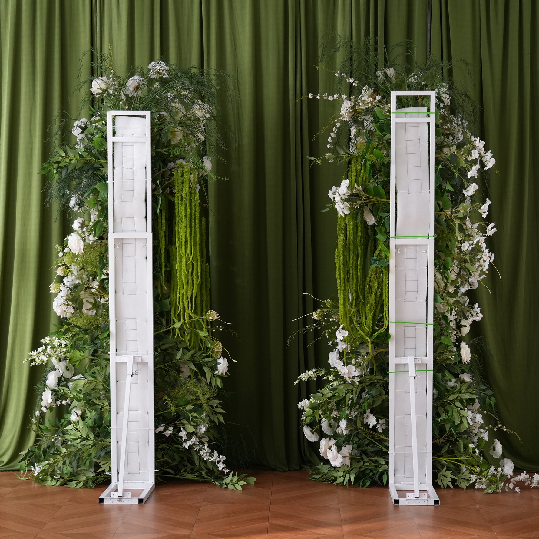 wedding-ceremony-arch-floral-decor