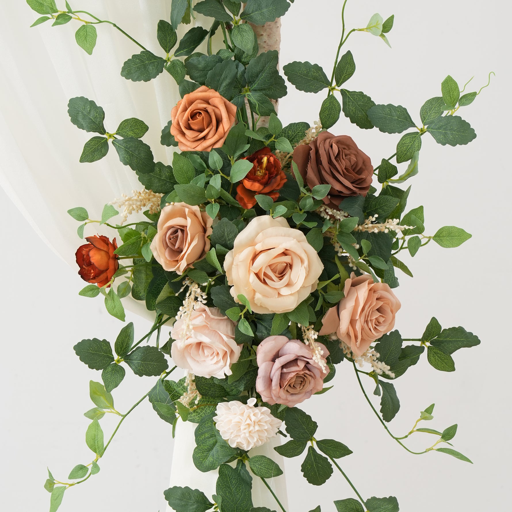 wedding-backdrop-corner-floral-swags