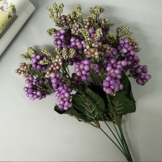 creamy_white_artificial_berry_bouquet