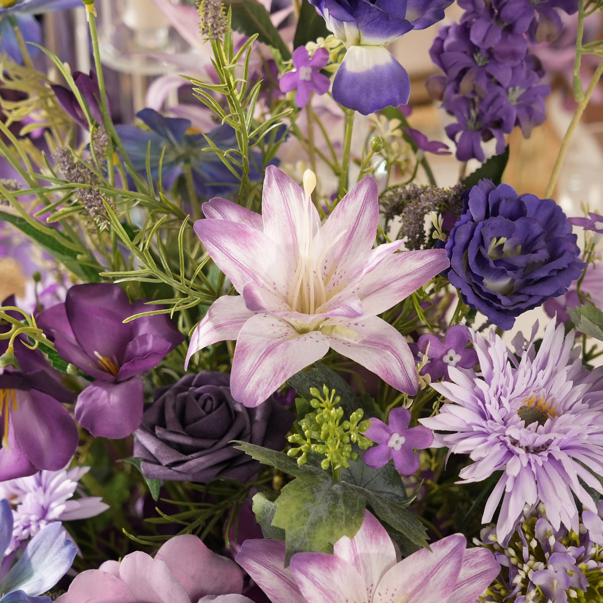 Dusty purple wildflower mix table centerpiece for romantic wedding decor