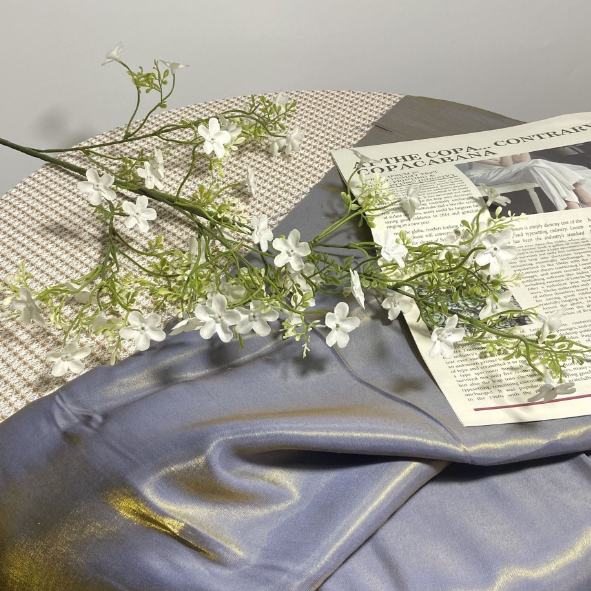 White daisy spray stem for bridal table centerpieces