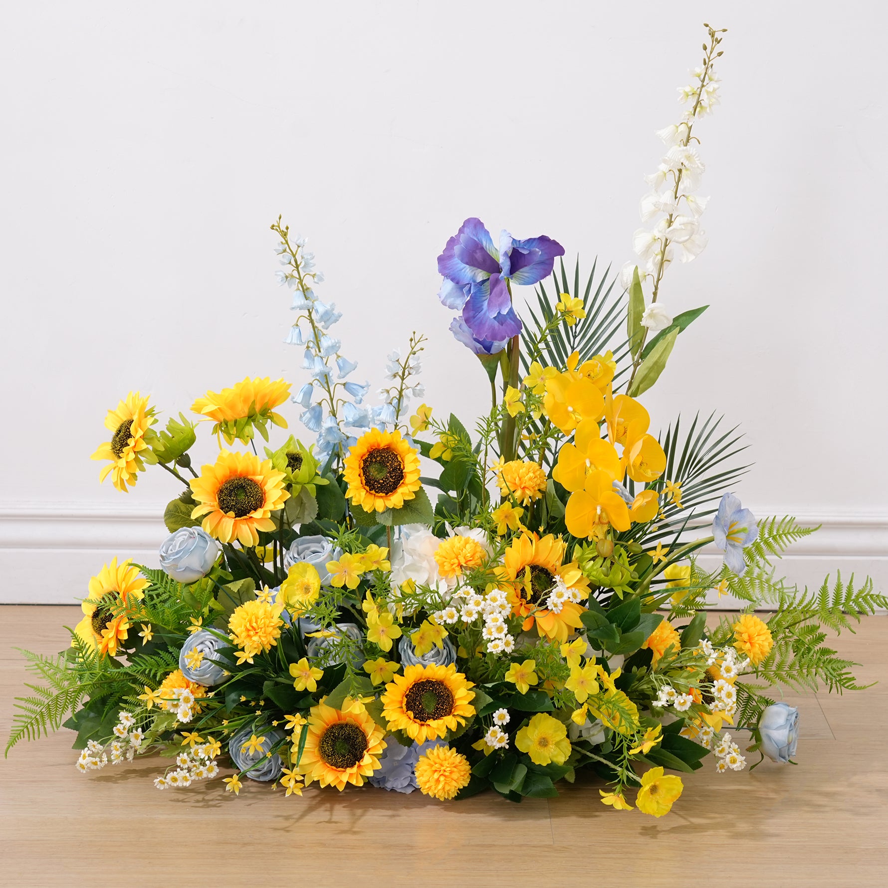 12_8feb35fb-9fff-4d81-9650-