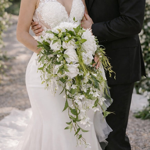 A8624 White Series Bridal Bouquet Wedding Floral Arrangement