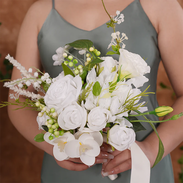 A8624 White Series With Greenery Bridesmaid Bouquet Wedding Floral Arrangement