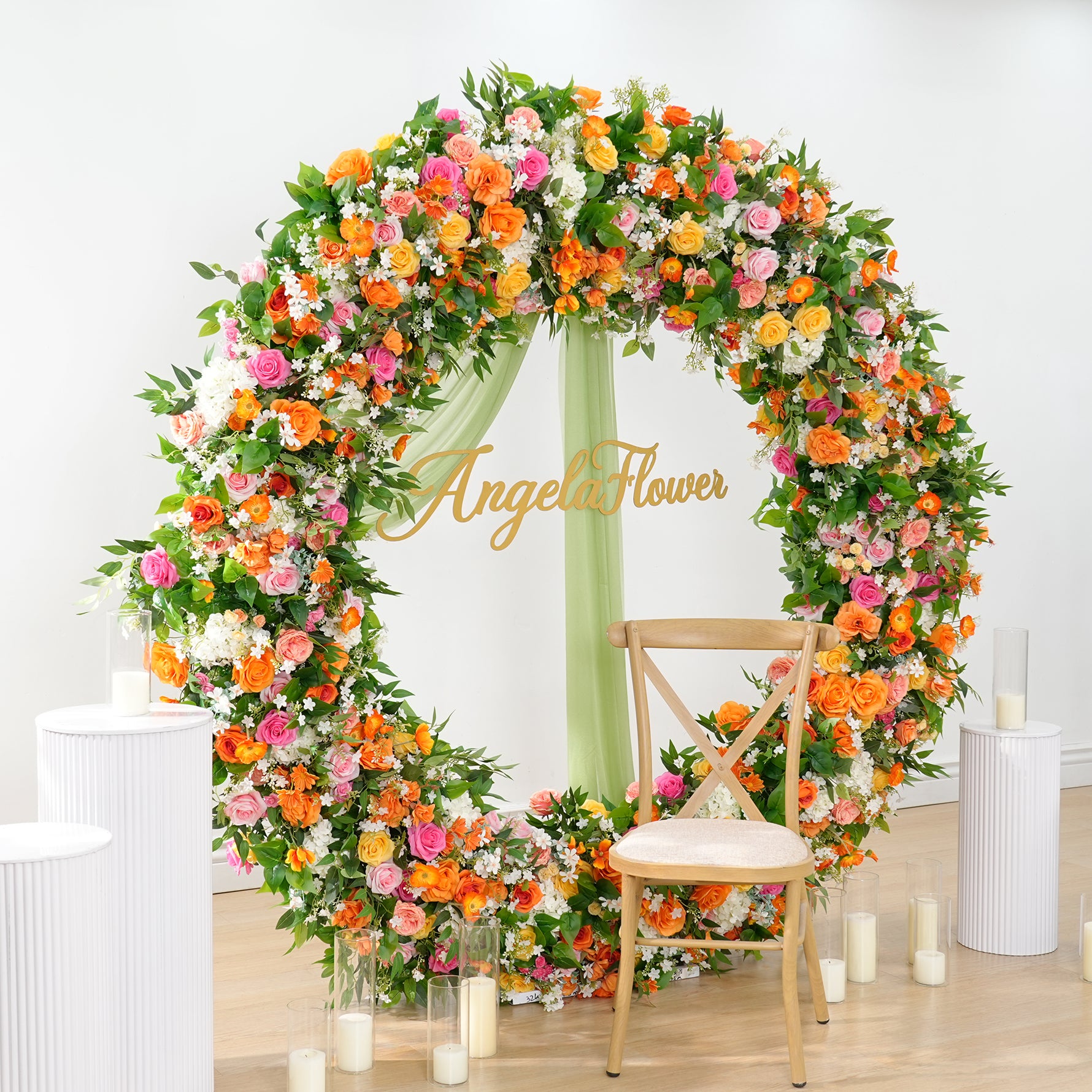 Orange Hot Pink Greenery Flower Arrangement Table Runner Round