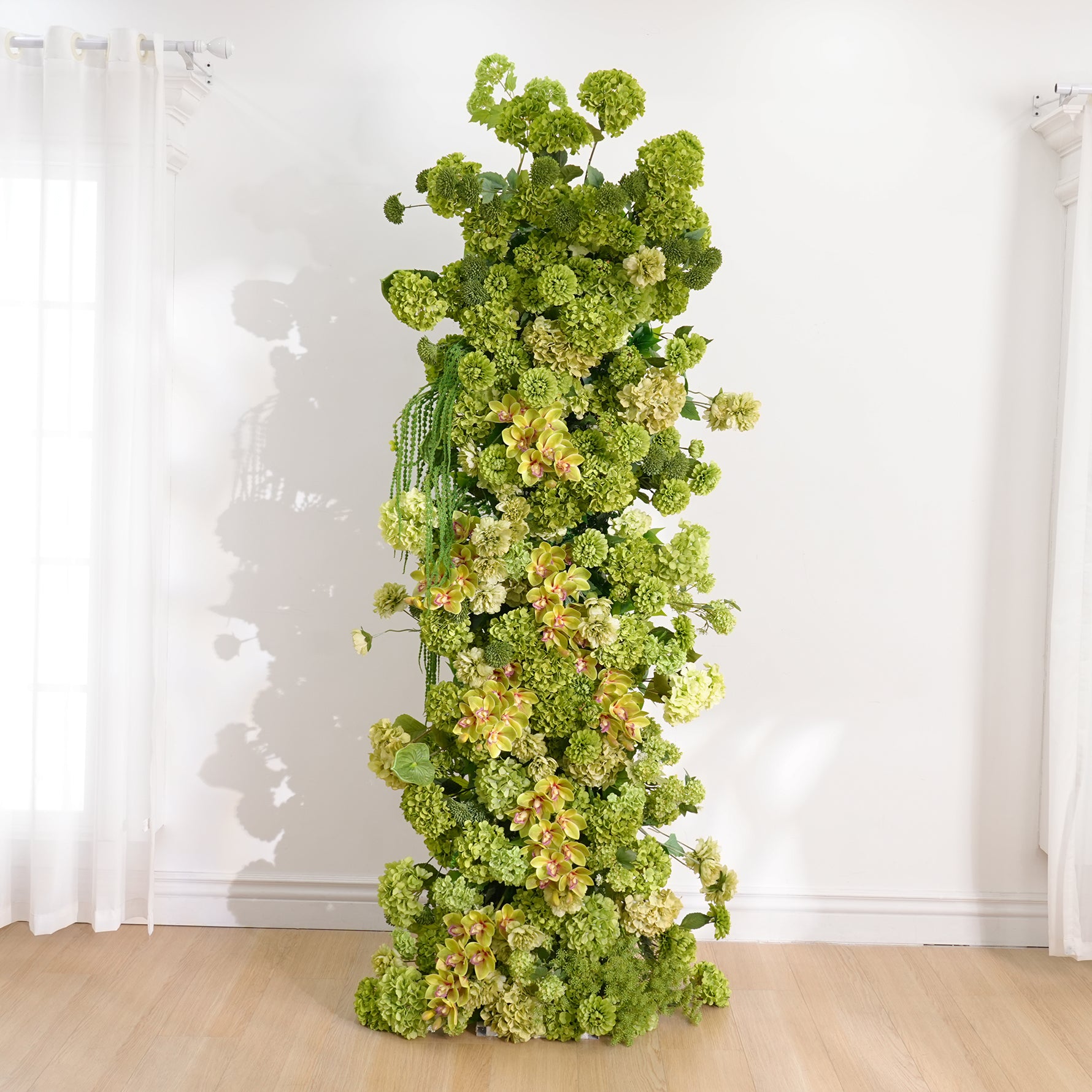 A8879 Green Hydrangea Vine Floral Arrangement KT Board Wedding