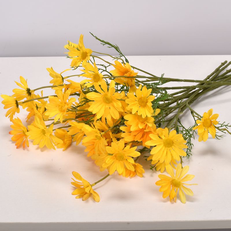 Lemon yellow artificial daisy sprays