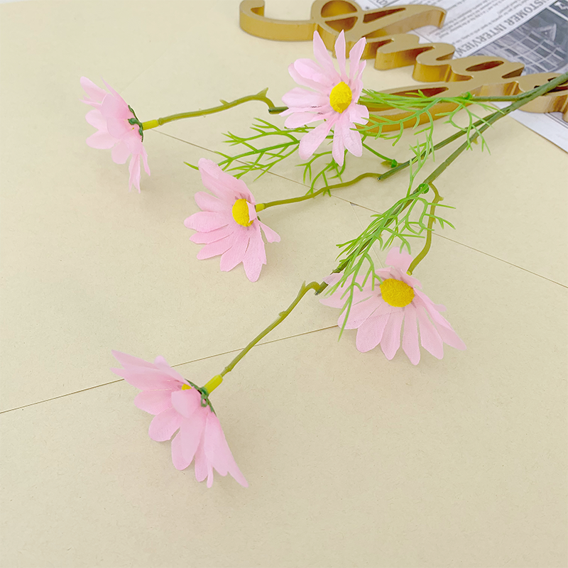 Artificial daisy for wedding arch florals