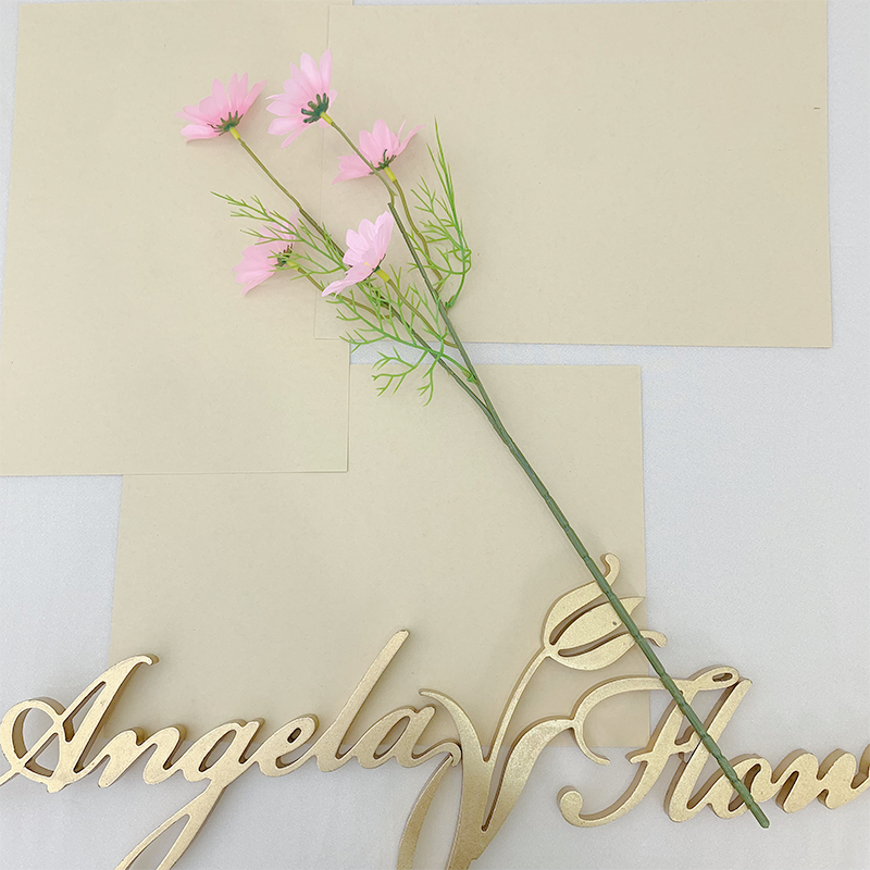 Terracotta artificial daisy wedding decor