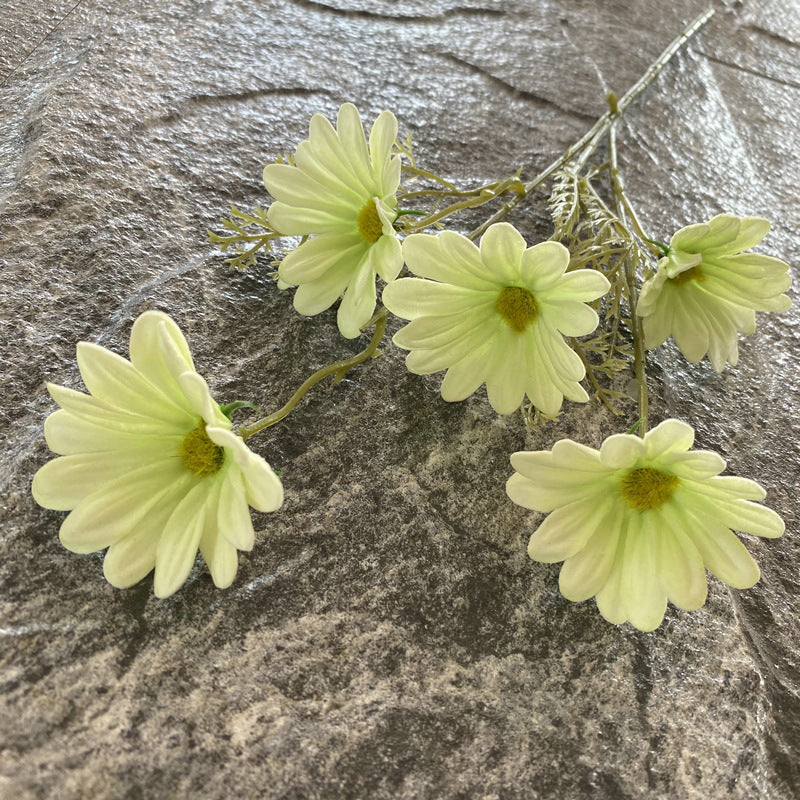 faux‑cosmos‑stem‑wedding‑floral‑decor