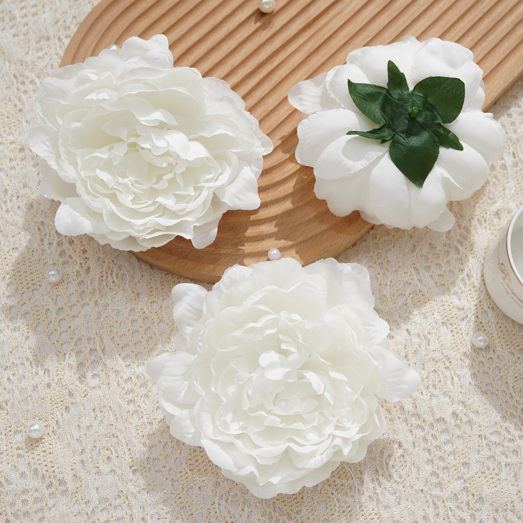 faux-rose-bloom-detail