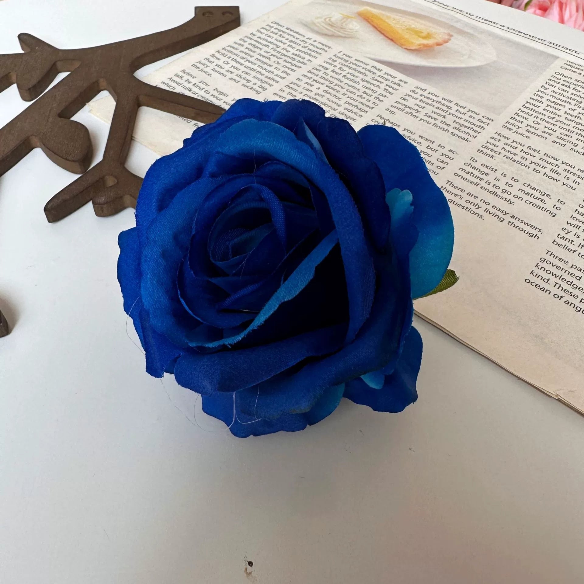Faux Rose Blooms Without Stems for Creative Floral Arrangements