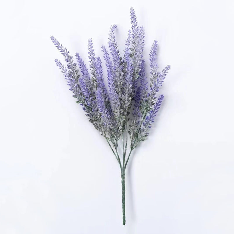 fake-lavender-stems-diy-flower-arrangement
