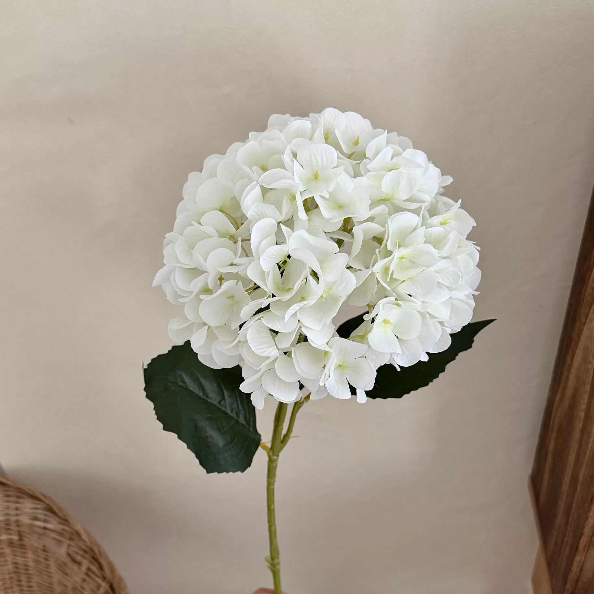 artificial-hydrangea-with-green-leaves-detail
