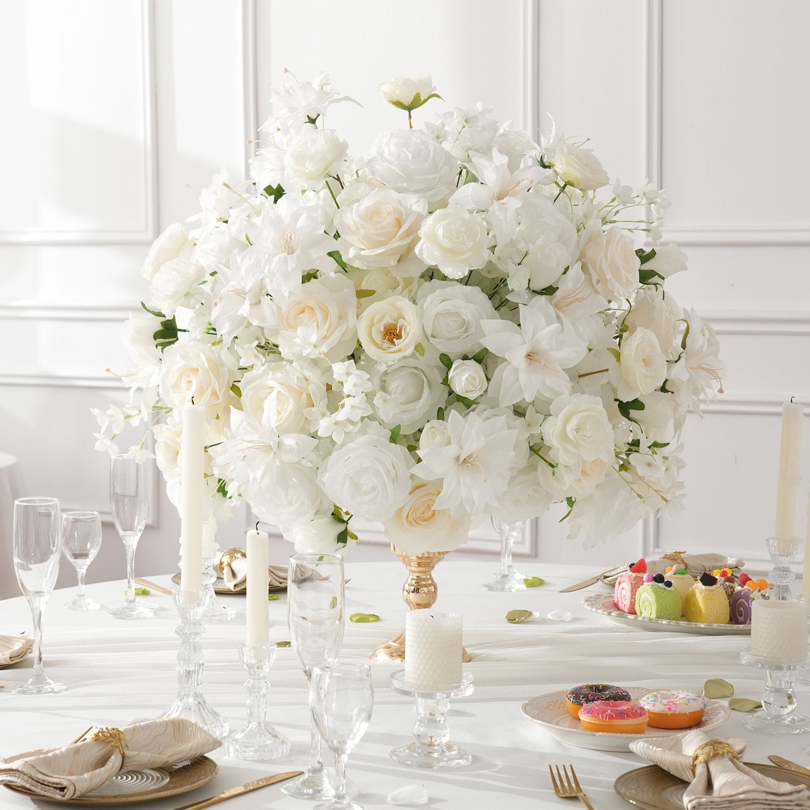 white-flower-garland-wedding-table-decor