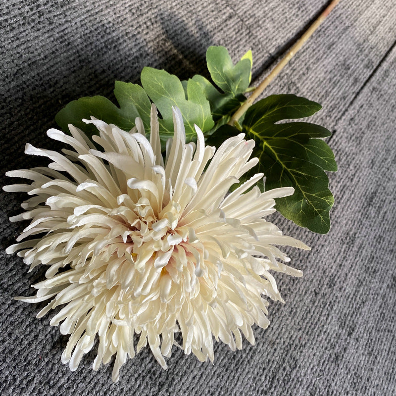 faux_chrysanthemum_apricot_light