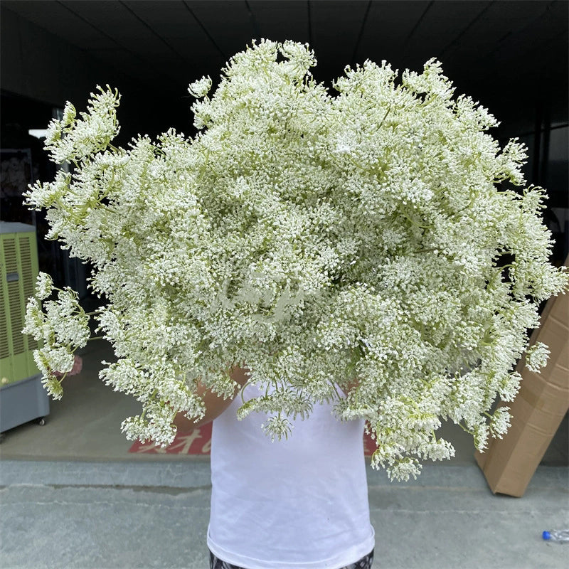 faux-queen-annes-lace-centerpiece