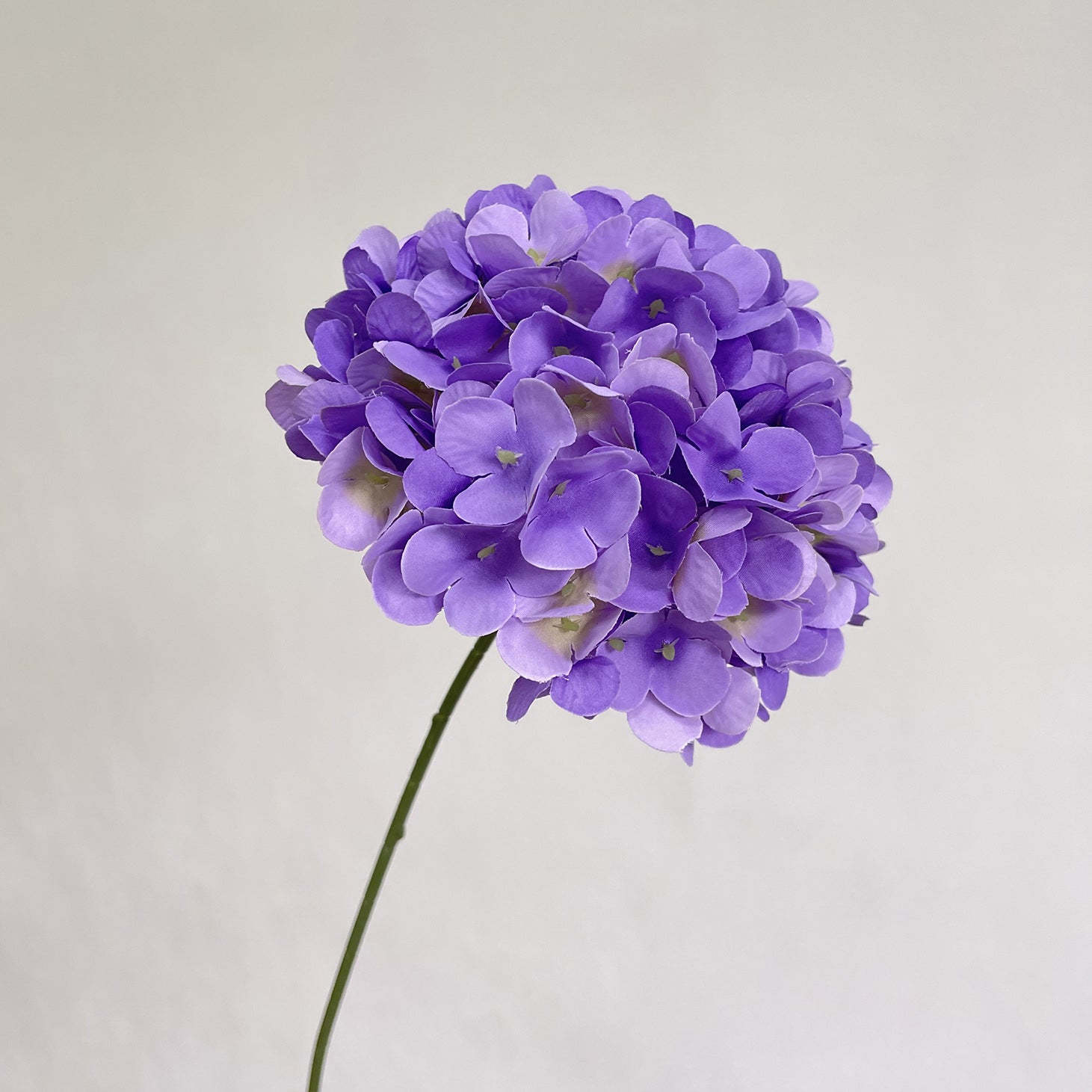 durable‑fake‑hydrangea‑blooms‑indoor‑outdoor‑decor‑stems