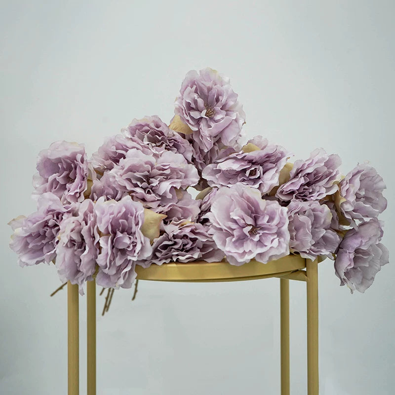 mauve_lavender_peony_table_arrangement
