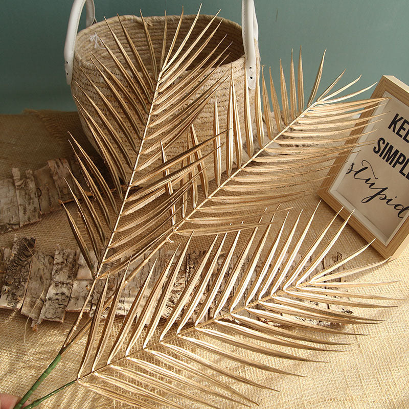 pastel_blue_palm_leaf_home_styling