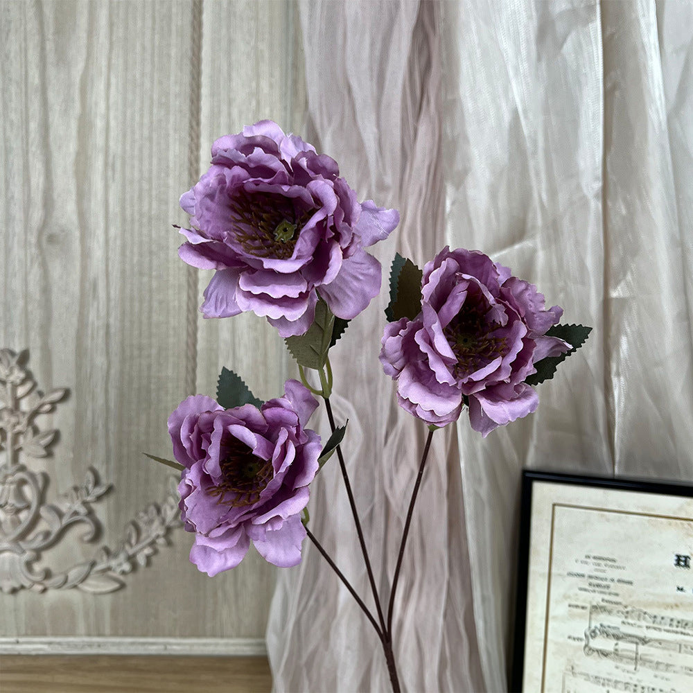 deep_red_faux_gardenia_bloom_detail