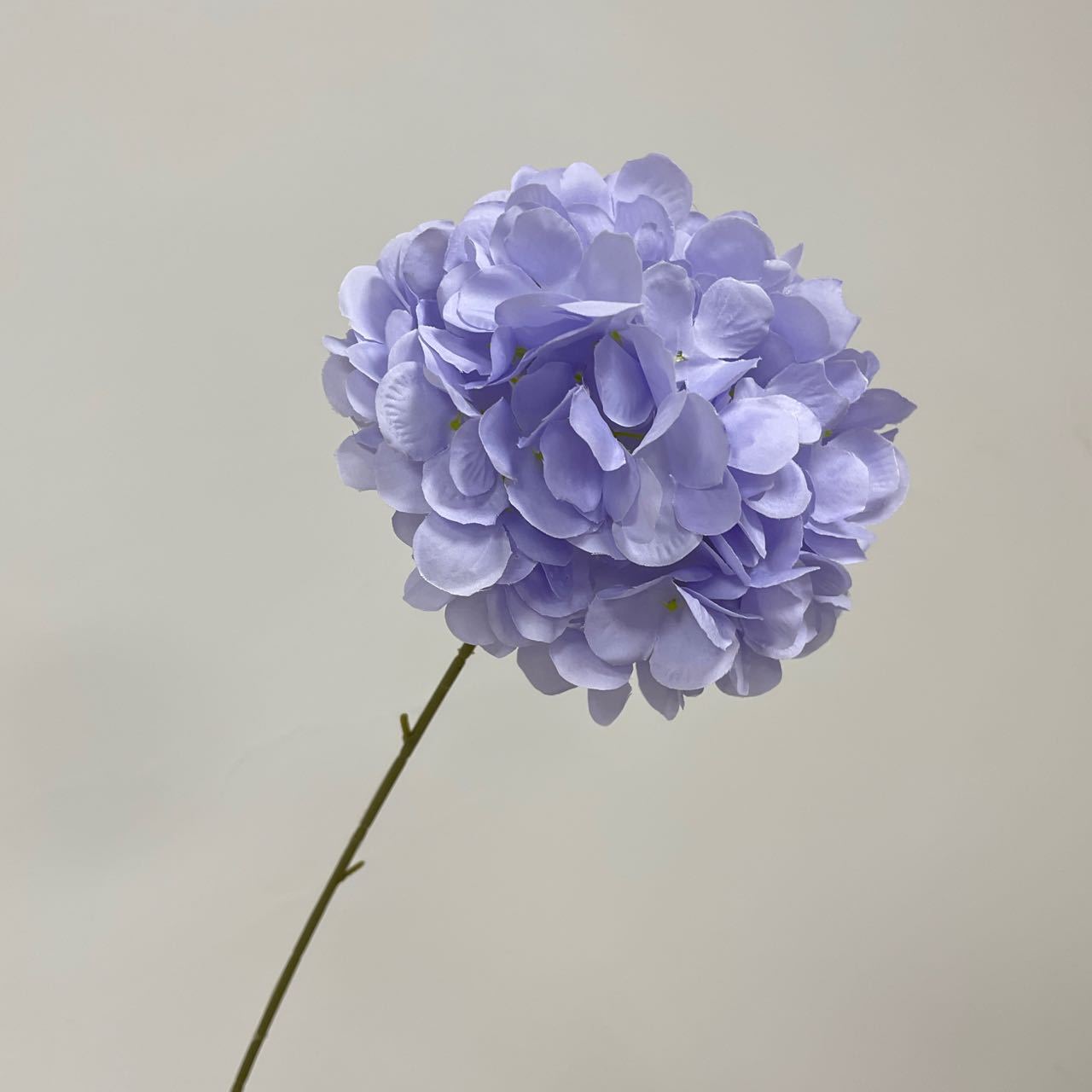 artificial‑hydrangea‑flowers‑for‑backdrop‑wall‑decor‑projects