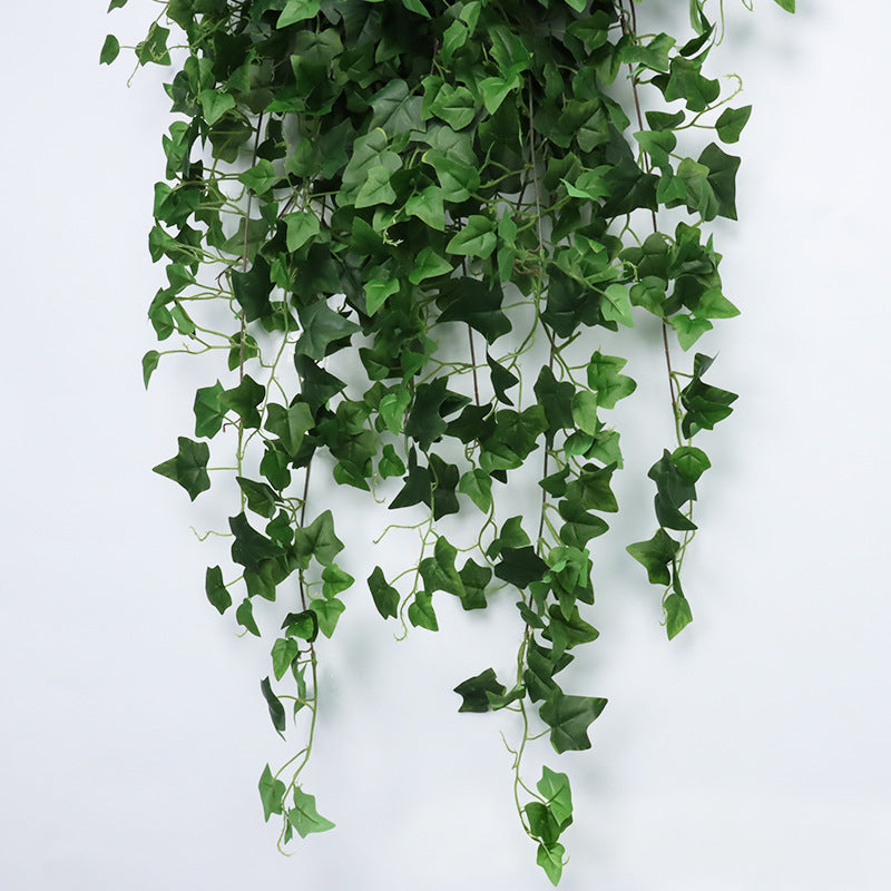 faux-green-ivy-trailing-wall-decor
