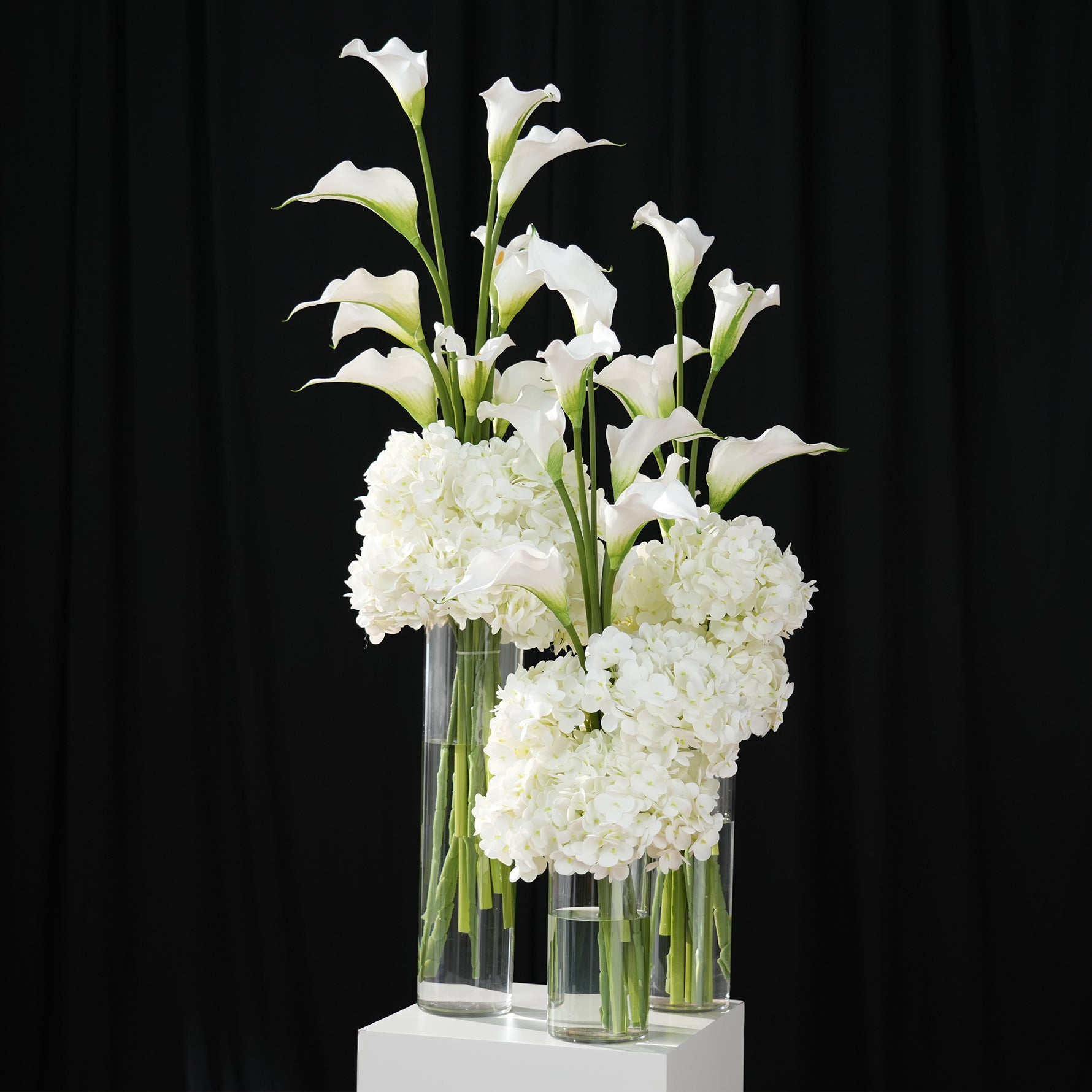 white hydrangea and calla lily bouquet Angela Flower Red Rose Plum Bossom Floral Arrangement Decor Horn Arch Frame Wedding Backdrop Floor Flowers A8702