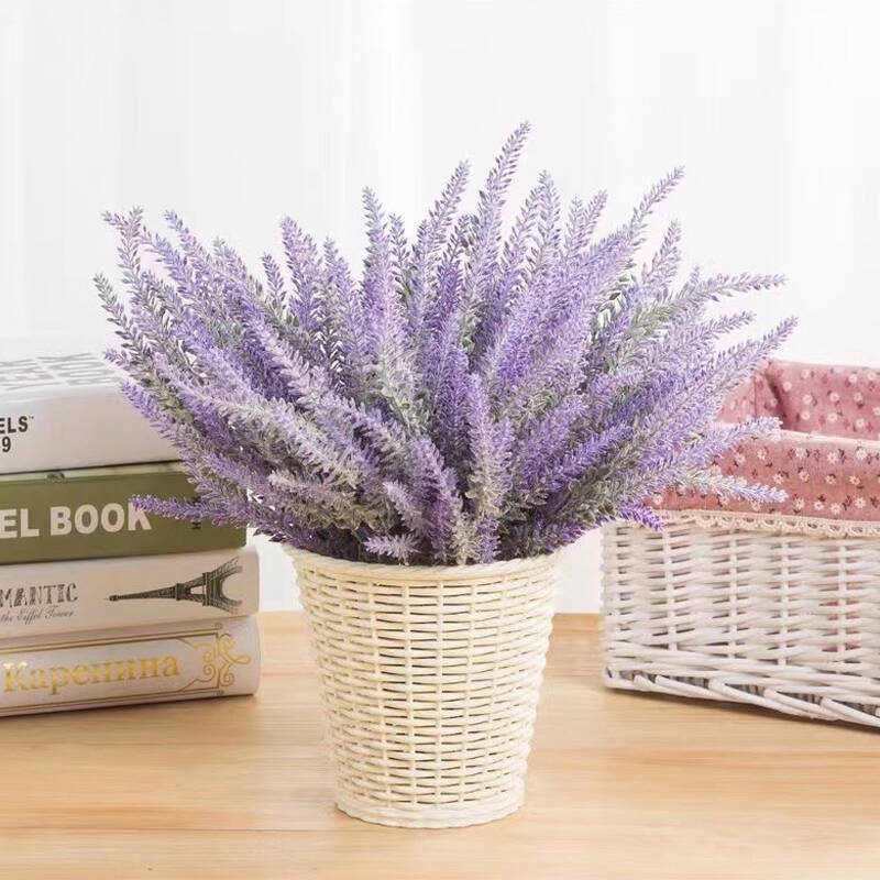 purple-lavender-artificial-greenery-spray
