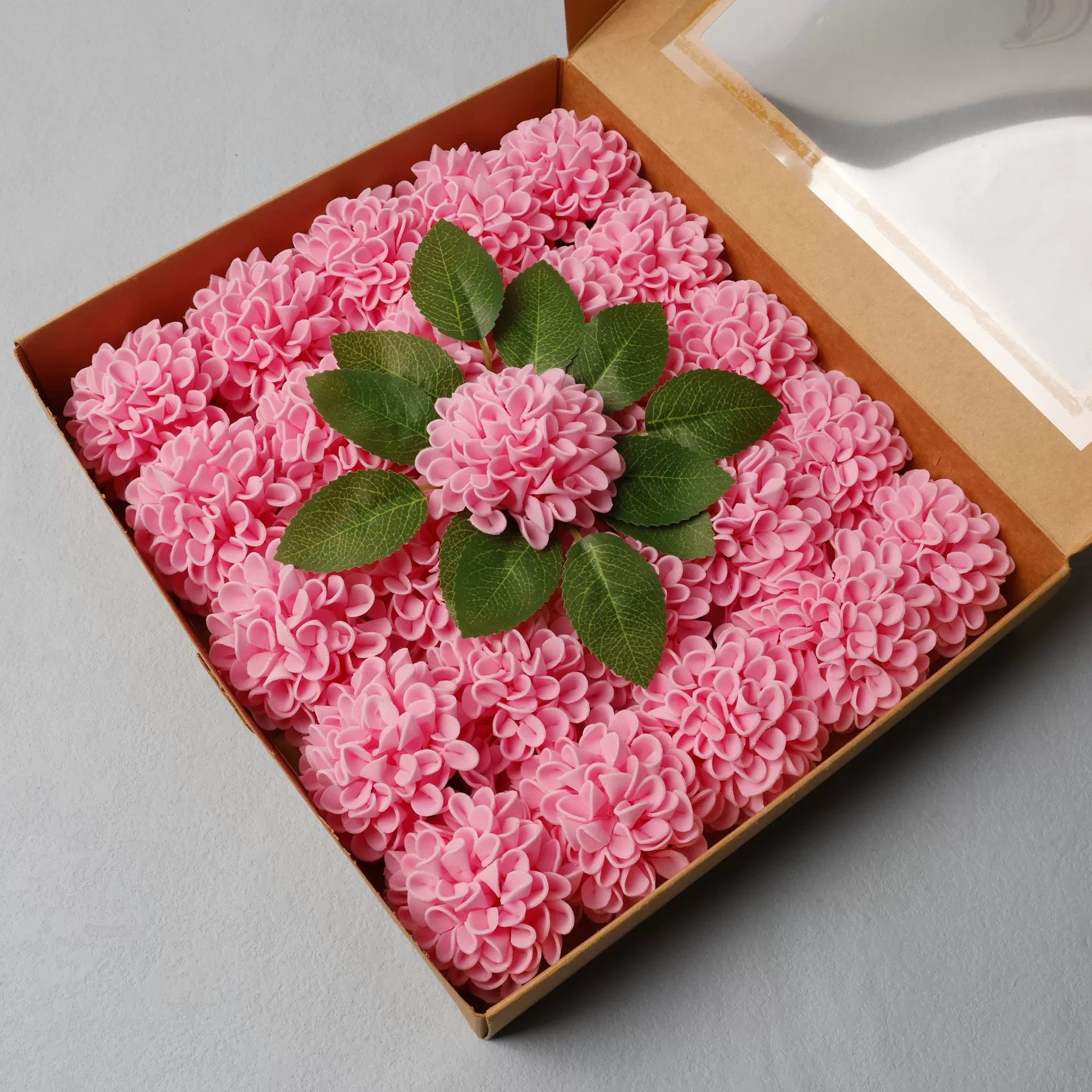 mixed‑color‑faux‑pom‑pom‑hydrangea‑bundles‑vase‑scene