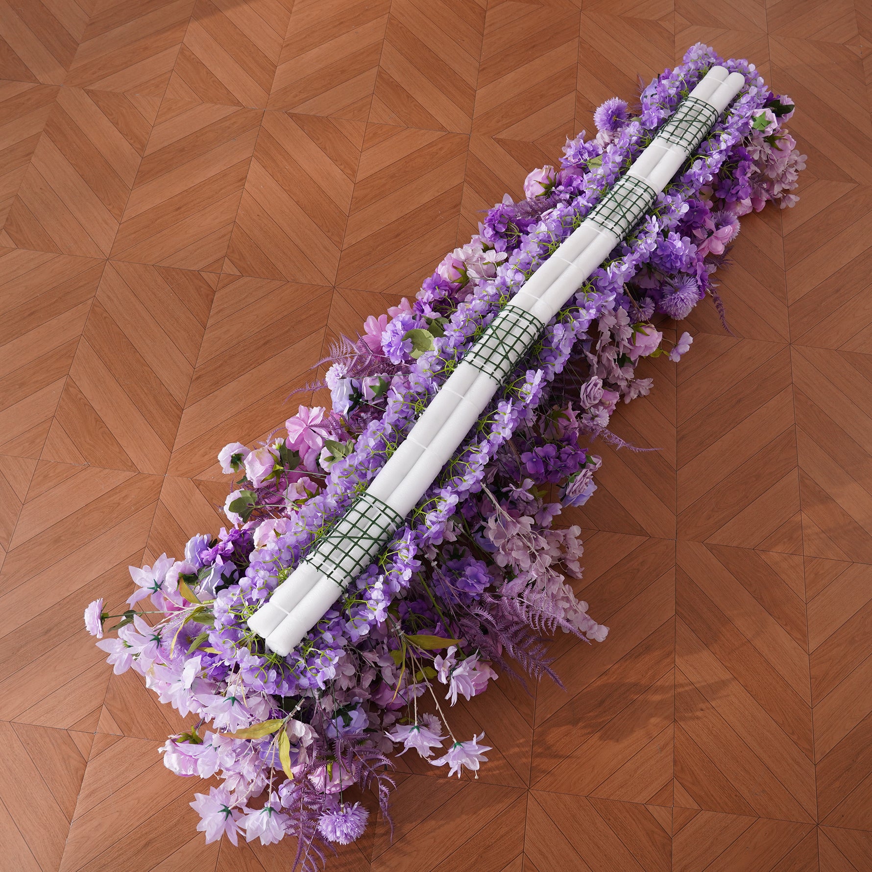 artificial-silk-rose-dahlia-flower-table-garland