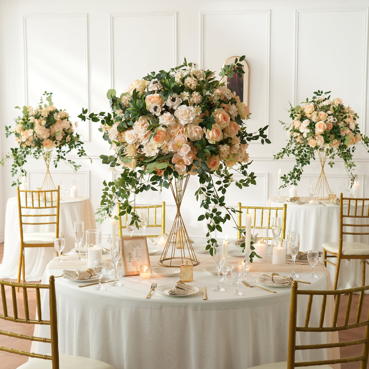trailing_greenery_floral_table_decor