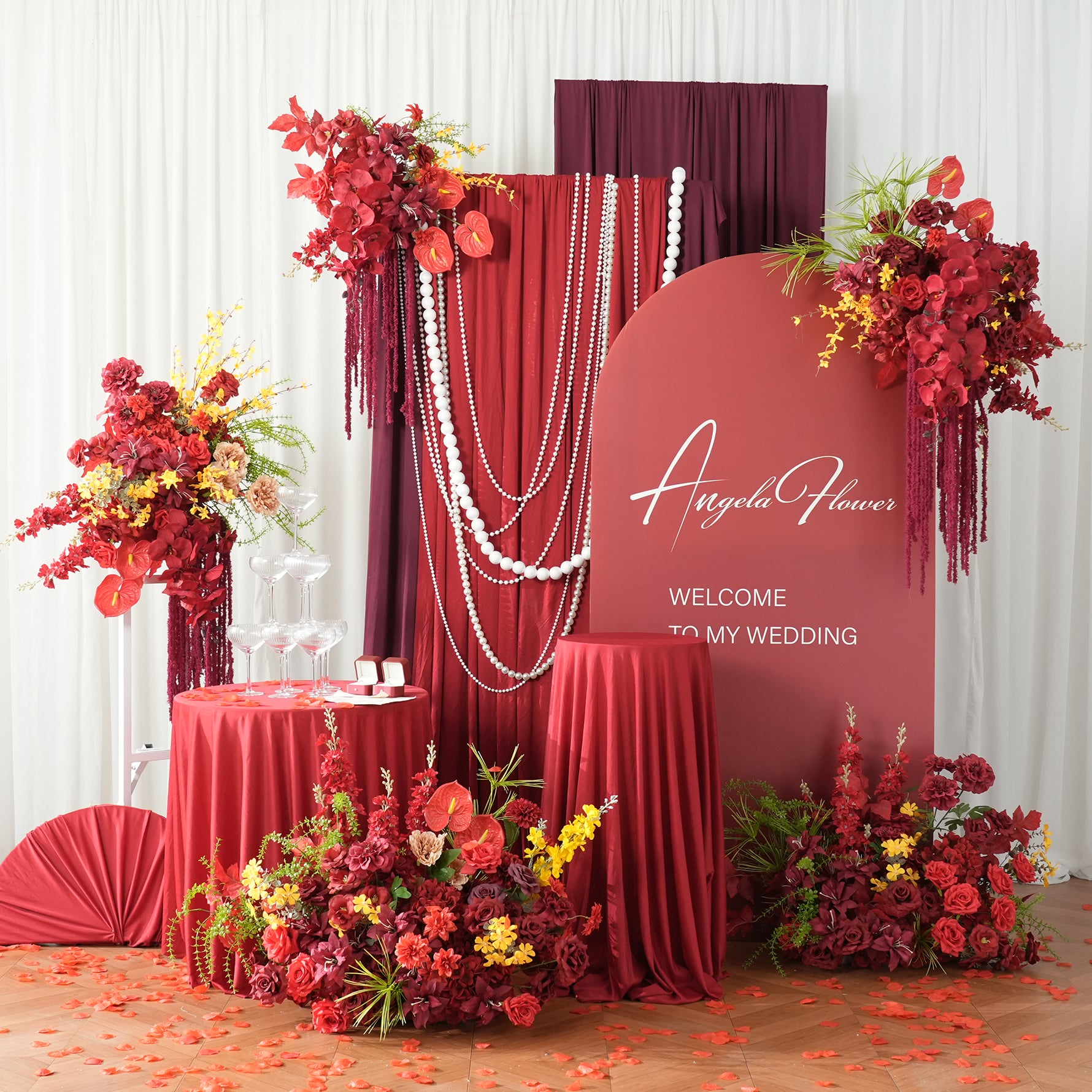 フラワーあいらんど A9124 Burgundy Orchid Palm Hanging Vine Flower Arrangement Aisle