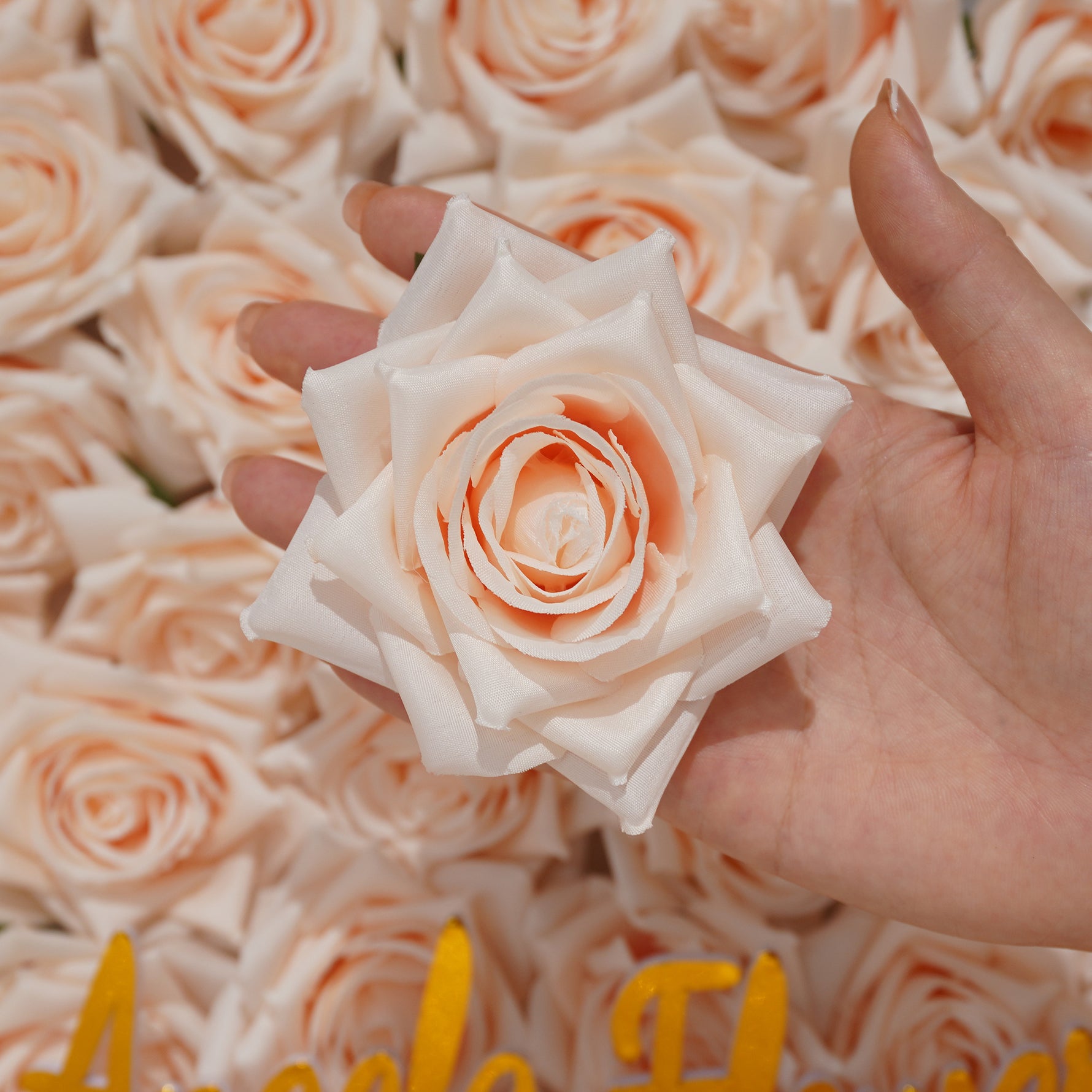 creamy_ivory_foam_rose_flower_heads
