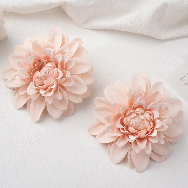 mixed_shade_silk_dahlia_flower_heads